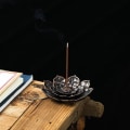 Miniatyrbillede 5 af 5: Lotus røgelsebrænder i messing med askeopsamler og kegleramme