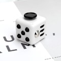 Miniatyrbillede 3 af 4: Stressaflastende Legetøjs Sæt til Voksne og Børn - 2 Stykker [Gaveidé] [Afslappende og Blødt Materiale]