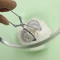 Miniatyrbillede 4 af 5: Premium Snap Ball Teestrainer i Rustfrit Stål - Pakke med 3, Fine Mesh Te-Infusere til Løse Blade