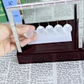 Miniatyrbillede 7 af 8: Belyste Newtons Vugge Kugle Miniature Model Ornamenter Hjem Dekoration Hjemmekontor Skrivebord Dekor Gaver