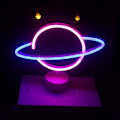 Miniatyrbillede 1 af 5: Neon Planet Bordlamper - Blå/Pink Natlampe med Holderbase