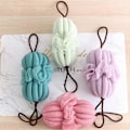 Miniatyrbilde 2 av 5: Universal Ryggbade Dusjskrubber - Lang Stripe Sterk Gnidning Strekkbar Kroppsrengjøring - Kaesi Rose Rød