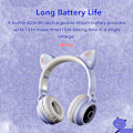 Miniatyrbild 5 av 5: Söta gaminghörlurar med kattöron, trådlösa öronsnäckor LED stereo headset, FM-radio TF-kort bluetooth headset med mikrofon (hudfärg)