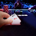 Miniatyrbild 3 av 7: 100 st räknemarker i plast med låda för matematikövningar och pokerspel