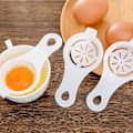 Miniatyrbild 5 av 5: Kreativ Äggseparator - 3-pack, för enkel separation av äggvita och äggula vid bakning i köket