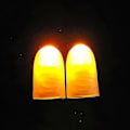 Miniatyrbild 5 av 5: 2 st Fest Ljusande Glöd Tummar Ljus LED Blinkande Fingrar Ljus Magiska Trick Rekvisita Zekai Färg