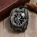 Miniatyrbillede 3 af 4: Unisex Punk Retro Bronze Rund Urskive grøn Bred Læder Bælte Rem Manchet Armbånd Romertal Analog Quartz Armbåndsure