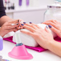 Miniatyrbild 3 av 6: 8 st nagellacksflaskhållare i gummi, dropphållare för nagellack, organiseringsverktyg för manikyr, för hem och skönhetssalong