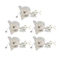 Miniatyrbillede 1 af 7: Elegant kunstig hvid bryllupsboutonniere til mænd (5 stk)