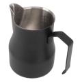 Miniatyrbilde 4 av 8: Melkeskummerkopp 304 Rustfritt Stål Tute Munn Skala Kaffe Latte Melkeskummerkopp for Arbeidskontor Matt Svart 550ml