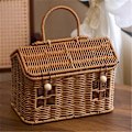 Miniatyrbilde 2 av 5: Rattan Husformet Kurv med Lokk, Høstflettkurv