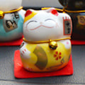 Miniatyrbillede 7 af 8: 5 stk. Lykkekattefigurer Små Søde Lyse Farver Glatte Linjer Maneki Neko Figurer til Bil Bord Hylde