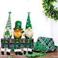 Pikkukuva 7 / 8: 3 kpl Pyhän Patrickin päivän tonttupehmolelu Shamrock-pehmolelu tonttulelu kodin koristeluun lahja