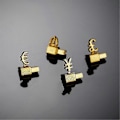 Miniatyrbilde 4 av 5: 10 stk. Digitalt Prisskilt 3D Metallhylle Justerbart GBP Pris Firkantsett For Butikkutstilling Smykker