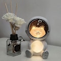 Miniatyrbilde 4 av 5: Søt Astronaut Harpiks Nattlys for Barnerom Dekorativ Lampe Gave