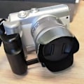 Miniatyrbild 2 av 5: Kamera L-fäste Platta För M100 M200 Kamera Snabbkopplingsplatta Vertikalt Handgrepp Hållare Bla-B10