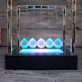 Pikkukuva 5 / 8: Newtons Swing Ball LED-valo Newtons Science Kids Lelut Tasapainopallot Pöytälelut Kodin ja toimiston sisustus