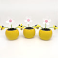 Miniatyrbild 2 av 5: 3 st Solcells-drivna Dansande Blomsterbi-leksaker Animerade Bilinstrumentbräda Kontorsbord Dekoration