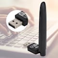 Pikkukuva 5 / 8: Kannettava musta USB2.0-liitäntäinen 2.4G langaton WiFi-sovitin, jossa merkkivalo