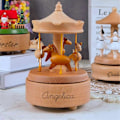 Miniatyrbillede 5 af 5: Musikboks Træ Merry-Go-Round Hest Musikboks Drej Hest Formet Træhåndværk Fødselsdagsgaver Boligindretning