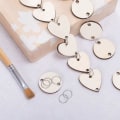 Miniatyrbillede 4 af 5: 200 stk træhjerte- og cirkelformede skiver med DIY-spændefremstilling