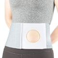 Miniatyrbillede 1 af 5: Justerbar Unisex Ostomi- og Brok Bælte med Stoma Åbning til Colostomipose - M Grå