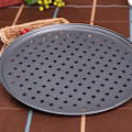 Miniatyrbillede 3 af 8: Non Stick Pizza Pan Pizza Bakke Rund Pizza Bageplade Stærk Bageværktøj