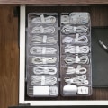 Pikkukuva 2 / 2: Pöytätietokoneen datakaapelin tallennusrasia, läpinäkyvä latauskaapelin organizer Elektroniset tarvikkeet Case 8 Grid Basic