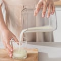 Miniatyrbillede 5 af 8: Yoghurtsi med ekstra fint mesh si, transparent låg, multifunktionel osteklud