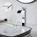 Miniatyrbild 2 av 5: Modern Hög Vattenfall Blandare, Elegant Design Badrumsblandare, Hög Enkelspaks Mässing Blandare, Varmt och Kallt Vatten Tillgängligt