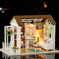 Pikkukuva 3 / 5: Miniatyyri Nukkekotisetti 1:24 Mittakaavassa Puinen Nukkekoti Tarvikkeineen Kalusteineen Lapsille Teineille Aikuisten Hauskoihin Aikoihin