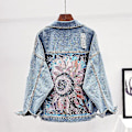 Miniatyrbillede 2 af 5: Boho Style Dame Vinter Denim Jakke med Blomsterbroderi