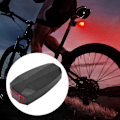 Pikkukuva 7 / 8: A6 USB latauspyörän takavalo Älykäs turvavaroitushälytys Pyörän yöajotarvikkeet