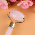 Pikkukuva 7 / 8: 1 kpl Rose Quartz Crystal Double pään Beauty Roller Face Neck Hierontatyökalu