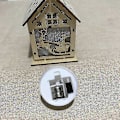 Miniatyrbillede 4 af 4: Julelysende Træhus Hængende Ornamenter Blinkende Jul