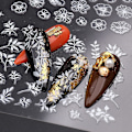 Miniatyrbild 3 av 5: Vita 3D Blommiga Nageldekaler - Självhäftande Blommönster för DIY Manikyr