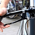 Pikkukuva 2 / 7: 1 Pari Polkupyörän Jarrukahvat Kaupunki Retro Tie Handlebar Taivutettu Baari Jarrukahva Kiinteä Vaihteisto Polkupyörän Jarrukahva Osa