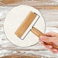 Pikkukuva 2 / 4: Taikinakaulinsetti Puinen Leivontakaulin Keittiötyökalut Leivonnaisille, Tortilloille, Pizzalle, Kekseille ja muille