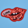 Miniatyrbild 8 av 8: 2st DIY broderade paljetter Röda läppar Patch Sydekal för klädväskor Hattar (typ B)