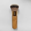 Miniatyrbilde 4 av 4: Mineral Makeup Kostersett - Ansiktsrouge & Kabuki Pudderkoster