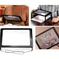 Miniatyrbild 3 av 5: Handsfree A4 helsidesförstorare med 4 LED-lampor, 3x förstoring - Perfekt för äldre och synskadade