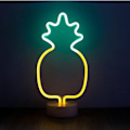 Miniatyrbilde 1 av 5: Neon Ananas LED Bordlampe - Grønn og Gul, 16 x 28,5 x 1,4 cm