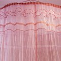 Pikkukuva 7 / 8: Hengittävä pyöreä katos pitsiprinsessatyylinen hyttysverkko sängyn verhoverho (vaaleanpunainen)
