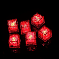Miniatyrbilde 1 av 5: Glødende LED-iskuber, 12-pakning flerfarget gjenbrukbare lysende iskuber for barfester