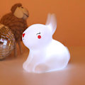 Miniatyrbillede 1 af 2: 1 stk. Batteridrevet Dekorativ LED Natlampe til Soveværelse, Julefest, Fødselsdagsgave (Lille Hvid Kanin)