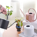 Miniatyrbilde 7 av 8: 1,3L vannkanne for innendørs planter Blomster lang tut Vannkanne med ergonomisk håndtak for innendørs og utendørs