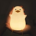 Miniatyrbillede 1 af 5: Gul Little Duck sengelampe med smartphoneholder og forsinket auto-sluk natlys