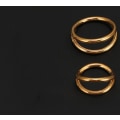 Miniatyrbild 1 av 3: Elegant guld 2-delad set: 8 mm och 10 mm perforerade konchringar