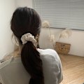 Pikkukuva 5 / 6: Hius Scrunchies Exquisite Shiny Soft Mukavat Hiukset Nauhat Scrunchies Poninhäntä Pidike Hiukset Siteet Köysi Tytöille Pieni Valkoinen