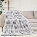 Miniatyrbild 1 av 5: Rutiga Mjuka Filtar för Soffa Mjuk Twin Jul Sängkläder Soffa Flanell Plysch 130x150cm, Svart